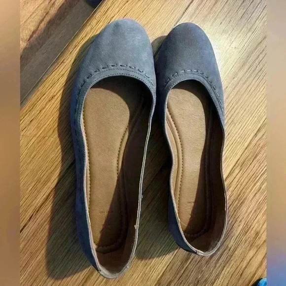 Frye Tinsley Stitch Suede Gray Ballet Flats size 8.5M - Picture 3 of 9